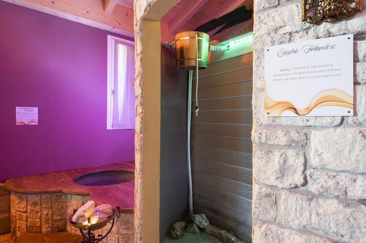 Отель I Colori Della Vita Bagnolo Cremasco Экстерьер фото